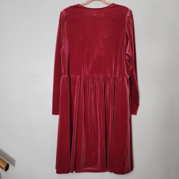 Ava & Viv Womens 2X Red Velvet Long Sleeve Dress With Rose Accent - Picture 4 of 8